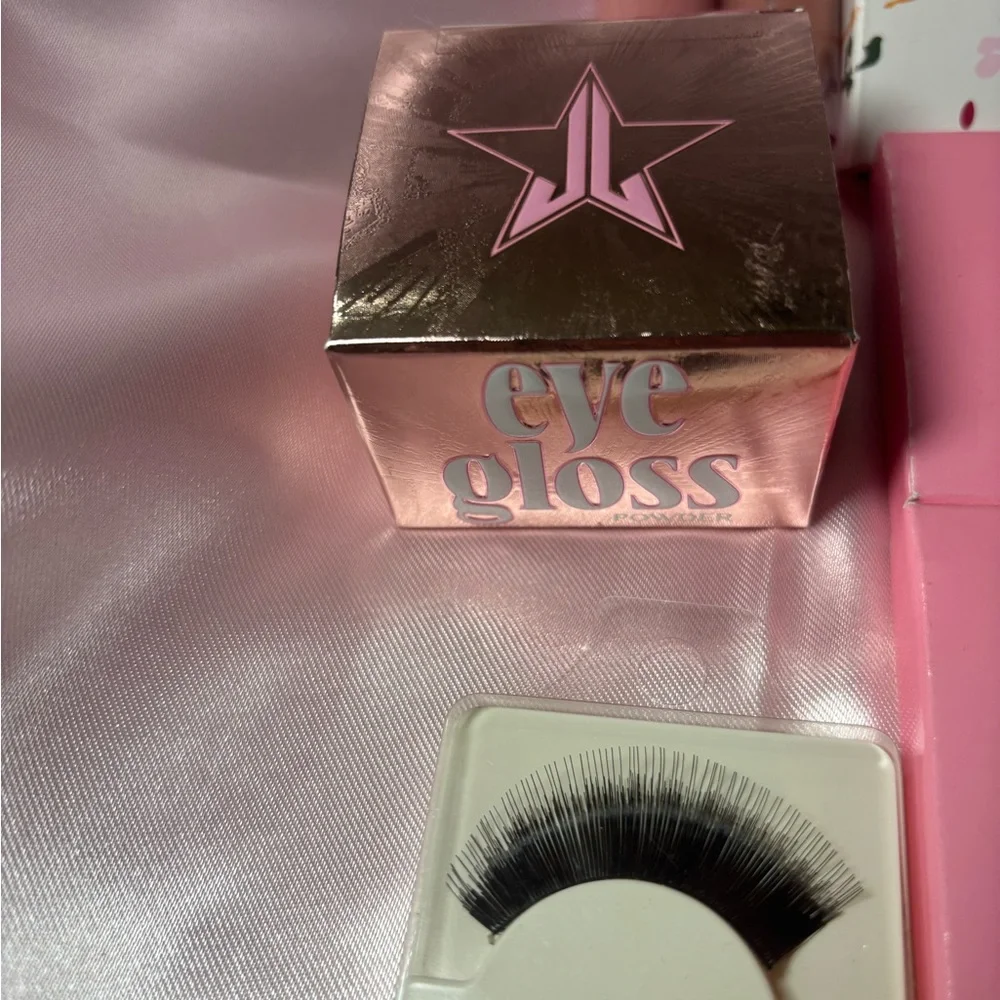 Jeffree Star Bundle - Picture 6 of 6